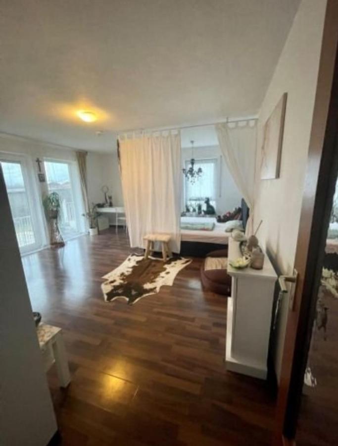 Complete Apartment Peacefully Situated Near The Airport Nurnberg Zewnętrze zdjęcie